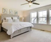 Townhome in Bishop’s Landing - 5 Miles to Beach!