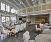 Townhome in Bishop’s Landing - 5 Miles to Beach!