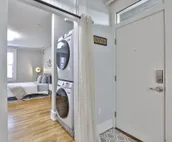 **NEW RADiant Stay in the Thrust of OTR* w/Parking