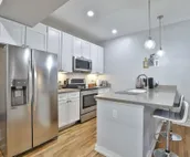 **NEW RADiant Stay in the Thrust of OTR* w/Parking