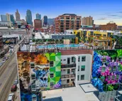 Relax and Rejuvenate in a Glamorous Retreat with a Stunning Rooftop 334