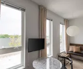Flexhome East Side Studio ES1 - UWM+Rooftop+Lounge