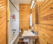 Pet-Friendly Cody Home - Walk to Main Street!