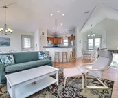 1674 Sandpiper *2 min walk to beach access