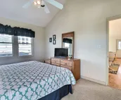 1674 Sandpiper *2 min walk to beach access