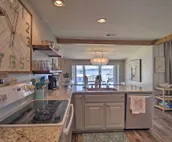 Idyllic Family Getaway with Grand Lake Access!