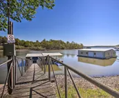 Idyllic Family Getaway with Grand Lake Access!