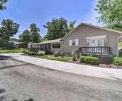 Idyllic Family Getaway with Grand Lake Access!