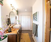 Gorgeous Chilkat Tower #1, 2BR Condo, downtown