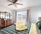 Gorgeous Chilkat Tower #1, 2BR Condo, downtown