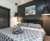 Grand Park Modern Cubby 2BR/3BED/1BA Cozy Getaway NO CLEANING FEE