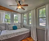 Common Fence Point Cottage w/ Ocean Views!