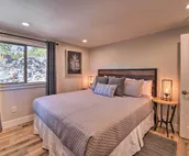 Luxury Chalet w/ Mtn Views: 3 Mi to Mt Rose Ski!