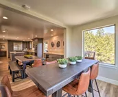 Luxury Chalet w/ Mtn Views: 3 Mi to Mt Rose Ski!