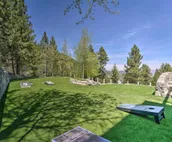 Luxury Chalet w/ Mtn Views: 3 Mi to Mt Rose Ski!