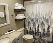 Bent Tree Cabin, on Private 12.5 Acres + Hot Tub