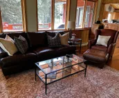 Private, Spacious Retreat 5 minutes South of Wilson! Discounts for long stays!