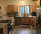 Private, Spacious Retreat 5 minutes South of Wilson! Discounts for long stays!