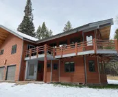Private, Spacious Retreat 5 minutes South of Wilson! Discounts for long stays!