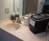 Betty Lou's Garden Guest Suite