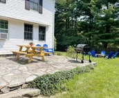 1860's Colonial House Near Downtown and Beaches!