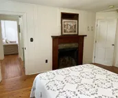 1860's Colonial House Near Downtown and Beaches!