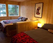 Viking Cove 12 private acres beach access sleeps 20