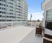 ★Beach Block 7BR★ NEW Luxury | Hot Tub | North Beach AC | Steps to Beach & Casin