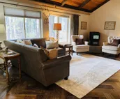 Vacation home with views of Mount Rushmore!