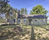 Rural Republic House w/ Yard Near ATV Trails!