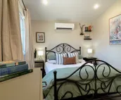 Downtown Casita, recently renovated, charming 1 bedroom, with parking and a g...