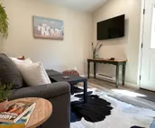 Downtown Casita, recently renovated, charming 1 bedroom, with parking and a g...
