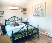 Downtown Casita, recently renovated, charming 1 bedroom, with parking and a g...