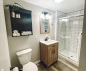 Downtown Casita, recently renovated, charming 1 bedroom, with parking and a g...