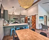 Cozy Eucha Cottage At Grand Lake w/ Hot Tub!