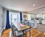Family Home - Walk to Geneva Lake & Restaurants!