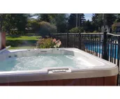 The "Pool Barn" w/Pool, Hot Tub,  Billiards & more near Indiana Dunes