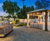 Casa Paradiso -2 Master Suites, Heated Pool, Misters, Golf, BBQ, Coffee Bar