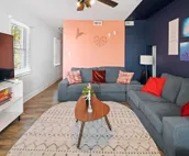 Colorful 6BR Duplex Apt Midtown AC near Boardwalk