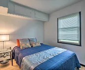 Charming Sauk Village Ranch Home w/ Fireplace
