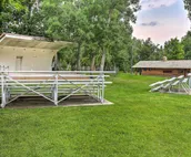 Central Creekfront Spearfish Apt by City Park