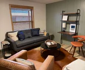 600 Sqft Extended-Stay Cabin sleeps 4, adjacent to beautiful Pine Creek