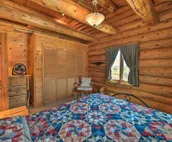 Exquisite Log Home with Lander Valley Views!