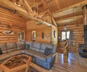 Exquisite Log Home with Lander Valley Views!