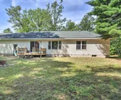 Upscale Family Cottage < 1 Mi to Higgins Lake