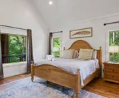 Stunning Luxury Cabin w/ Hot Tub and Fire Pit, "Holy Shiplap" is Perfect Romanti