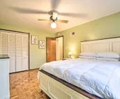 Spacious Family Glenwood Estates Home w/ Hot Tub!