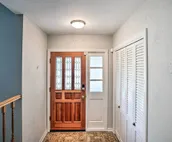 Spacious Family Glenwood Estates Home w/ Hot Tub!