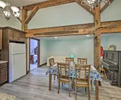 Charming Apartment w/ Great Outdoor Space!