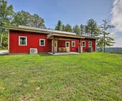 Charming Apartment w/ Great Outdoor Space!